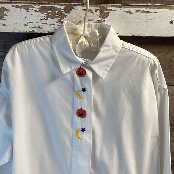 Ladies Button Down Halloween Long Sleeve Blouse with Pumpkins and Moons - Picture 2 of 6